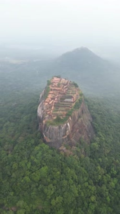 Vue aérienne de la forteresse de Sigiriya Lion Rock