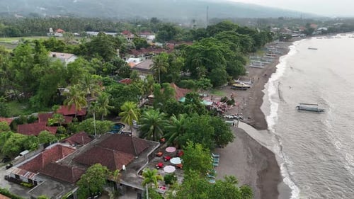 Vue aérienne de la plage de Lovina, Bali
