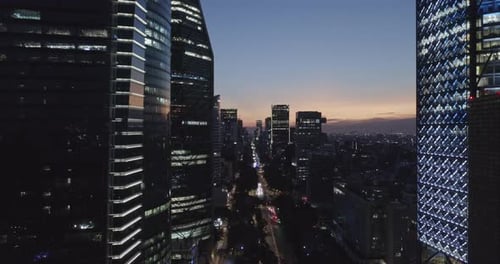 Reforma Avenue, Sonnenaufgang in Mexiko-Stadt