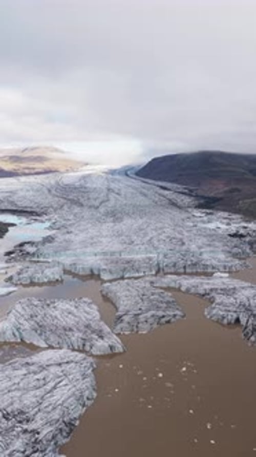 Aerial view of Heinabergsjokull glacier, Iceland.