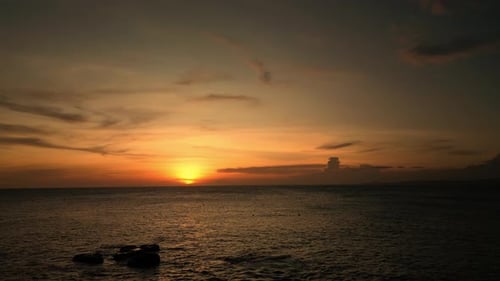 Sun is Reflected in the Sparkling Sea Sunrise Asia Vietnam Dramatic Sea Sunrise Beautiful Cloudscape
