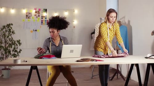 Creative Women Startup Studio Groove