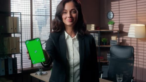 Caucasian Woman Showing Mobile Phone Smartphone Green Screen Chroma Key Space Advertise Smiling