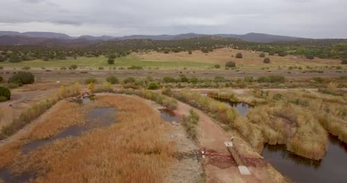 A Aerial of the Sedona Wetlands Preserve se estende por vinte e sete acres da Área de Gerenciamento de Efluentes