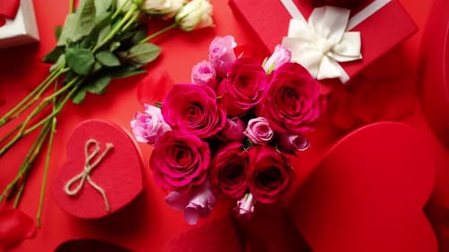 Bouquet of Roses and Heart Gifts Rotating