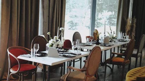 Elegant Wedding Table Setting and Decoration