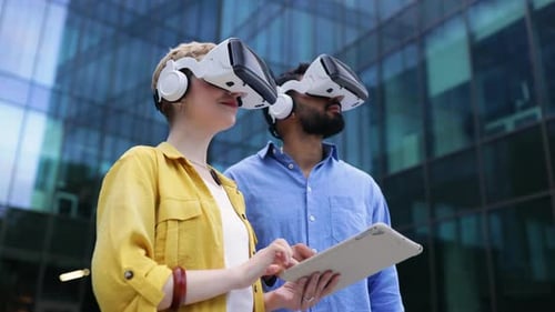 Exploring Virtual Reality Outdoors