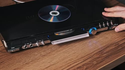 Descargar un disco compacto del reproductor de DVD