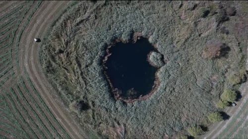 the small round lake of Basturs