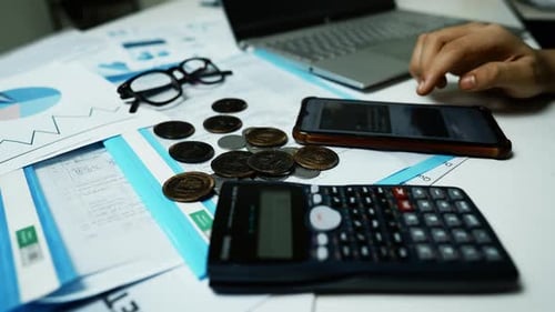 Analyzing Financial Data with Calculator and Mobile Phone