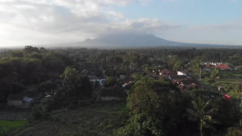 DROHNENSCHUSS GUNUNG MERAPI YOGYAKARTA