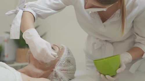 Cosmética natural hidratante de belleza femenina