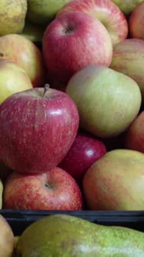 Vertical Video of Apples