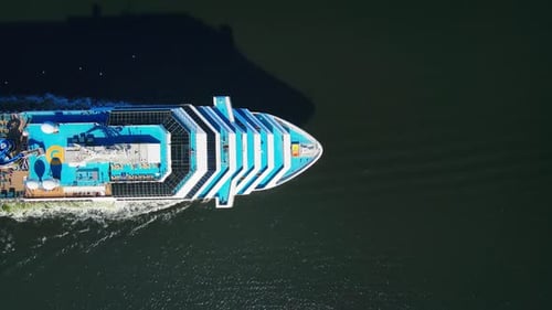 Luxurious Cruise Ship Sails Through Ocean Maritime Travel and Relaxation