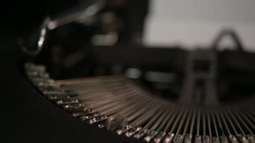 Typenleisten einer Vintage-Schreibmaschine, Retro-Schrift