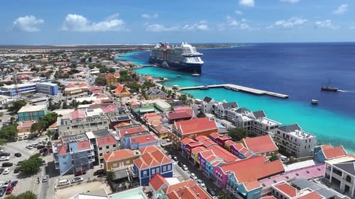 Horizonte de Bonaire en Kralendijk en Bonaire, Antillas Neerlandesas.