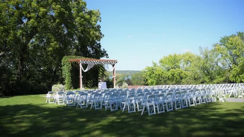 Elegant Outdoor Wedding Venue on Sunny Day