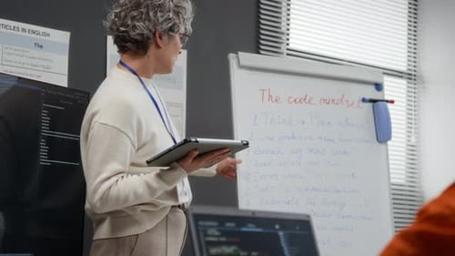 Clase de programación informática en prisión