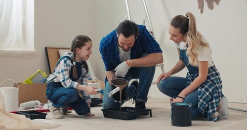 Family is Renovating New House