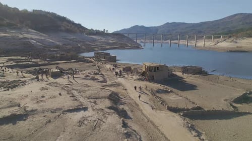 climate change: Arid and desolate area