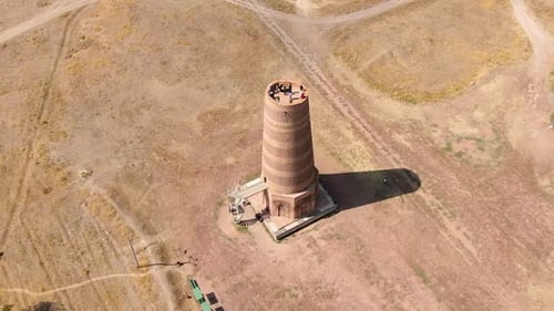 Tour Bunara au Kirghizistan