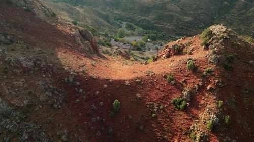 Panorama du complexe du monastère de Noravank (révélateur)