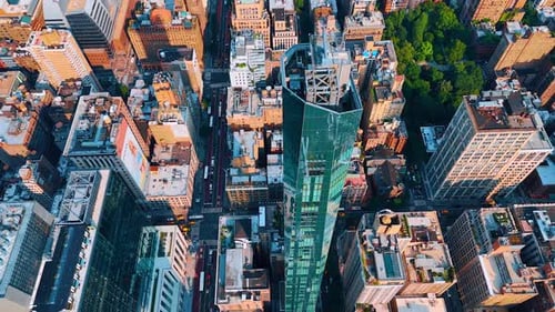 Flying around the modern skyscraper in the scenery of New York, USA.