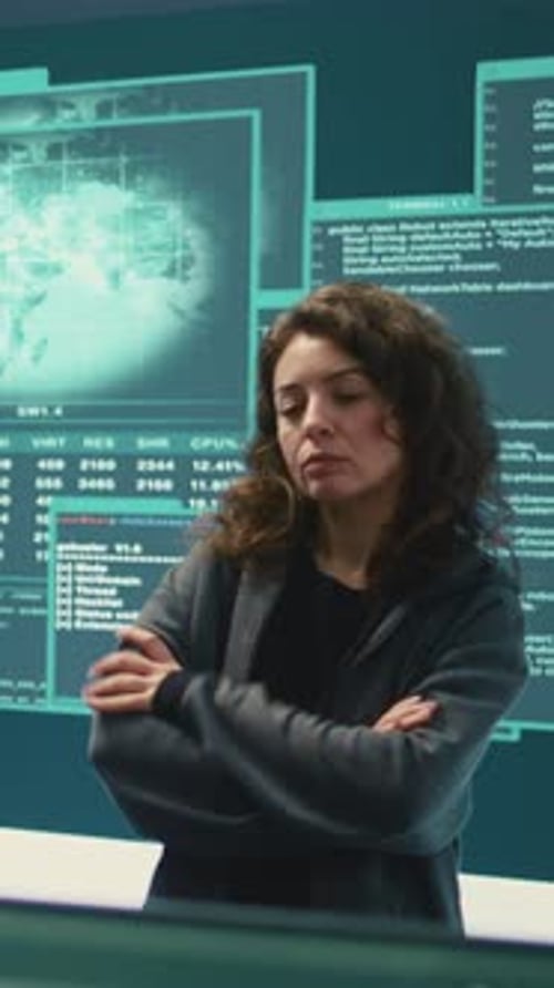 Vertical Video Cyber Security Expert in a National Safety Operations Center