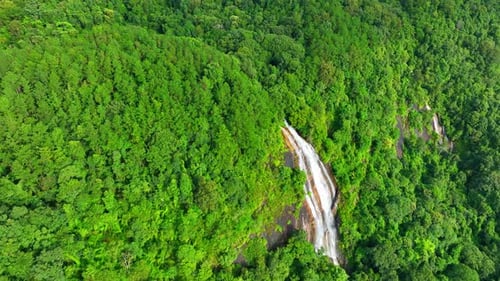 An aerial view above the waterfall.