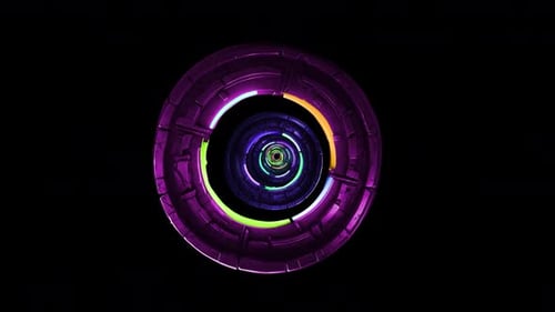 Câmera voando através de animação em loop, o túnel circular gira em fundo preto. Círculo de néon futurista