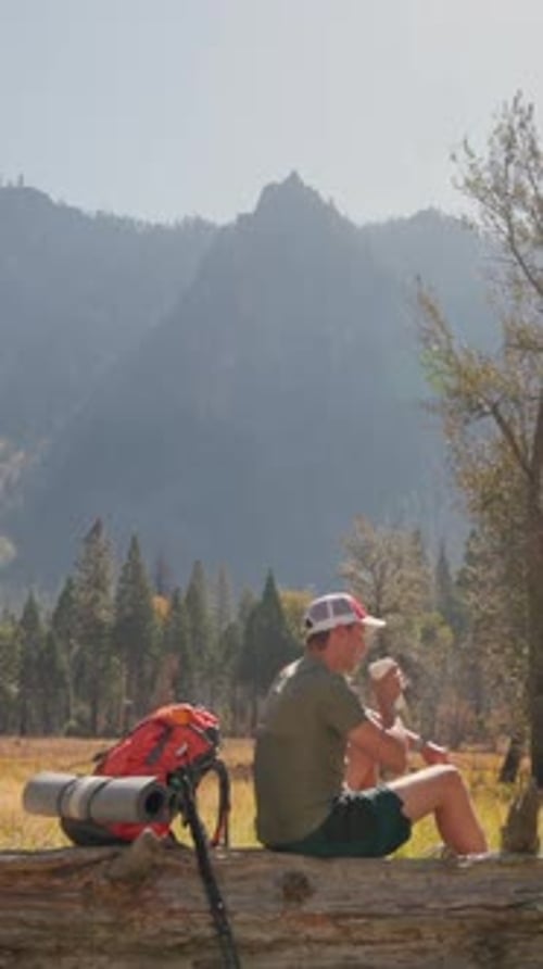 Hiking in Yosemite National Park Offers Moments of Personal Reflection and Connection to Nature