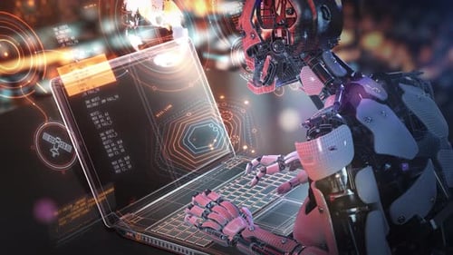 Roboter mit holografischen Daten, die futuristische Technologie anzeigen