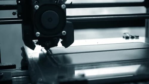 3D Printer Creates a New Object
