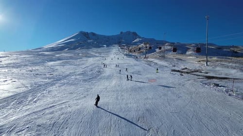 Show of ski athletes in super slow motion