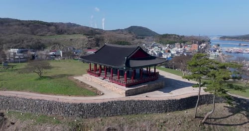 Paisagem panorâmica do oceano e porto da costa oeste, Boryeong, Coreia do Sul