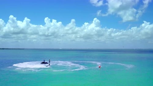 Cancun, Q.R./Mexique - 4 juin 2016 : Jet d'eau Jetboarding