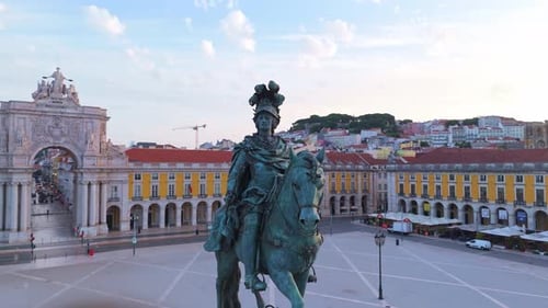 Vue aérienne de la statue du roi José I à Lisbonne, au Portugal.