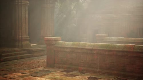 Nebeliger Morgen in einem abgelegenen Maya-Tempel im Dschungel