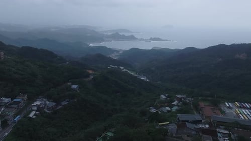 Taiwan, Jiufen, vista aérea da Cidade Velha de Jiufen, uma famosa vila turística na montanha em Taiwan