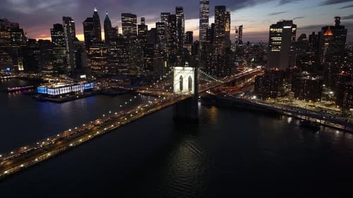 Sunset in Brooklyn Bridge At Manhattan In New York United States
