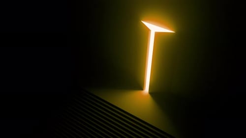 Ouverture mystérieuse de la porte, révélant une lumière vive