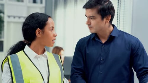 Competent Investor Investor Discuss and Brainstorm with Engineers on Blueprint