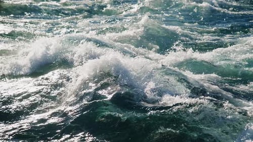 Dynamic Ocean Waves A Stunning and Captivating Collection Showcasing the Powerful Motion of Moving