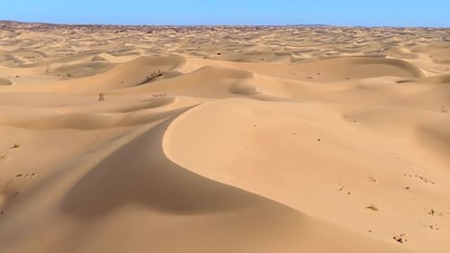 Luftaufnahme der Wüstendünen Mangystau, Kasachstan.