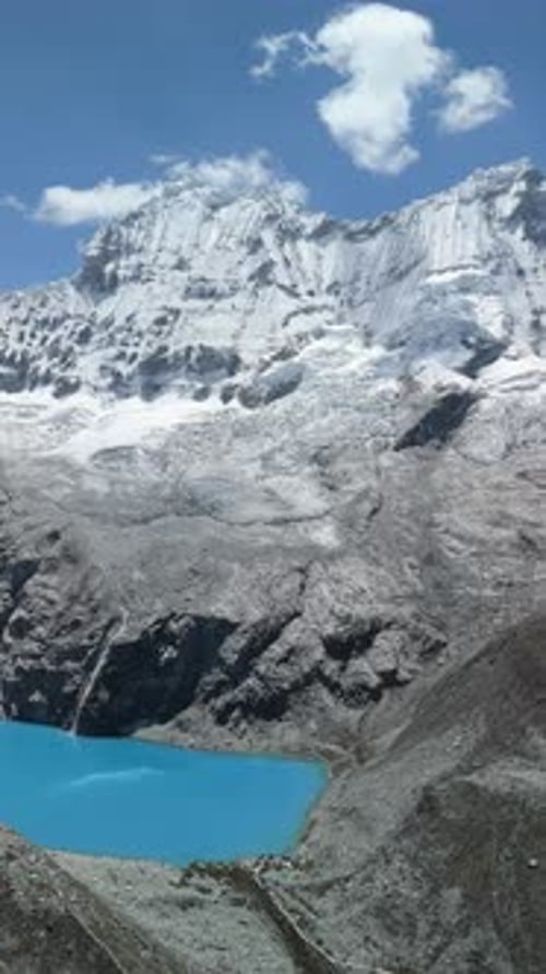 Aerial of Laguna 69, Vertical Intro
