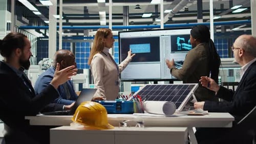 Investors Meet to Discuss Automation Strategies for Solar Panel Production