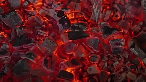 Slowmotion Shooting of Glowing Embers