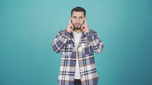 Gestures of the thinking man.