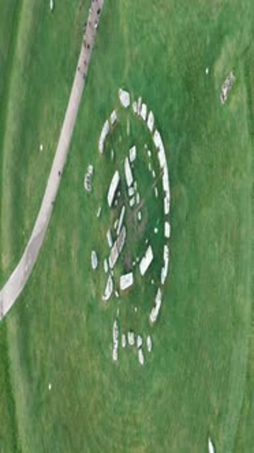 Les mystérieux rochers de la tour Stonehenge dans la plaine de Salisbury, Wiltshire, Angleterre
