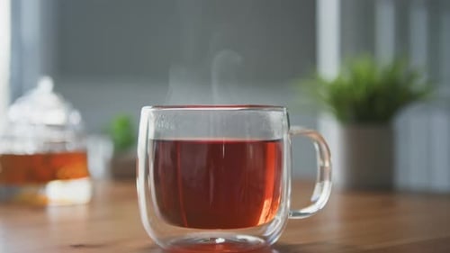 Transparenter Teetasse Dampffrühstückstisch aus Holz